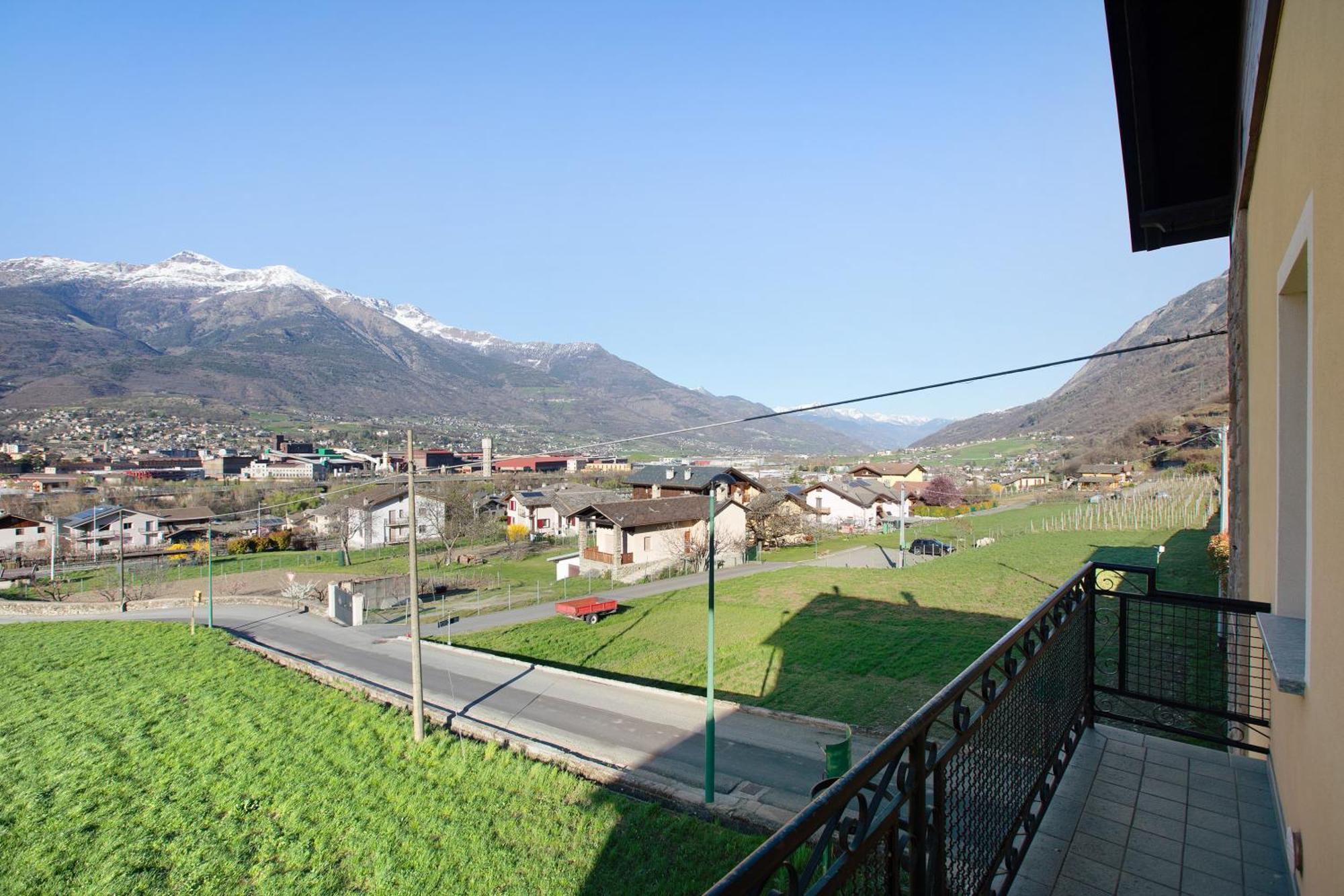 Апартаменты Ampaillan 002 Аоста Экстерьер фото